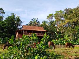 Havana Horses Lodge, rental liburan di Tingkirtengah