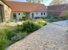 Nachtegael Zomerhuis, idyllische woning in de Vlaamse Ardennen, sumarhús í Kluisbergen