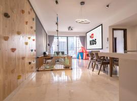 KL Top Location Kid's Theme White Collar Apartment