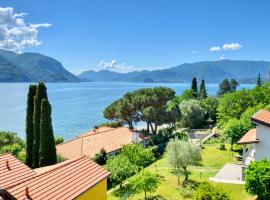 3-Bedroom Lakefront Lakeview Apartment, hotelli Acquaseriassa