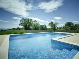 Schöne Finca mit privatem Pool, Klima, WLAN, Terrasse, Grill
