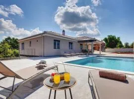 Neue Villa bei Rovinj mit privatem Pool, WLAN, Klima