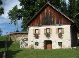 SLO-ETNO HOUSE GOSTECE-Vintage Apartma