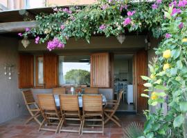 Smeralda, Hotel in Cugnana