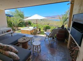 Clanwilliam Oasis BnB Guest House - Naturism, Boating, Hiking & more, hotel de playa en Clanwilliam
