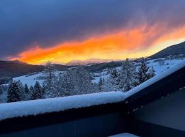 Attico con vista AltopianoAsiago, slidinėjimo kompleksas mieste Roana