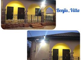 BENJI'S VILLA, hytte i Kumasi