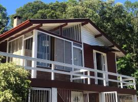 Casa agradável em Gramado、グラマドのホテル