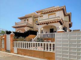 Stunning holiday home in Cabo Roig not far from the beach