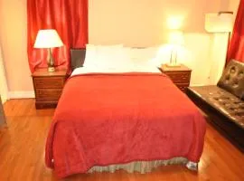 EWR AIRPORT Motel house Newark NJ