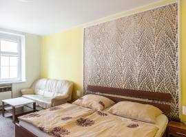 Lena Apartment Děčín, hotel v destinaci Děčín