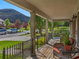 Cozy Home with Sauna in Glenwood Springs, хотел с паркинг в Гленуд Спрингс