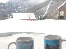 T2 confortable 31m2 piscine terrasse vue dégagée montagne