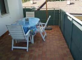 Comfy flat with balcony at 30m from the beach