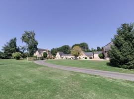 Logis de Poëllier, B&B v mestu Baugé-en-Anjou