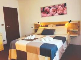 [TERME] CASA IN STILE CLASSICO IN TOSCANA CON TERRAZZO, self catering accommodation in Montecatini Terme