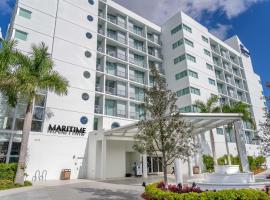 Maritime Hotel Fort Lauderdale Airport & Cruiseport, hotell Fort Lauderdales lennujaama Fort Lauderdale'i - Hollywoodi rahvusvaheline lennujaam - FLL lähedal