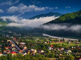 Frasin Studio C1 & 6 km to Voronet Monastery, hotell sihtkohas Frasin