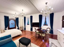 Montreux Castle - Charming Studio, hotel sa Montreux