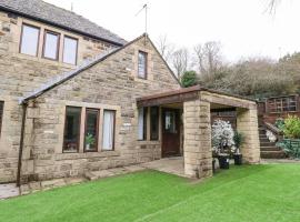 Moor Cottage, holiday rental in Oldham