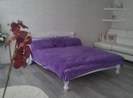 White apartament, hotel em Kremenchuk