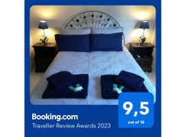 Departamento centrico sobre calle principal