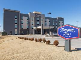 Hampton Inn Mustang, hotel v destinaci Mustang