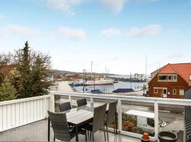 Gorgeous Apartment In Allinge With Wifi, hotel en Allinge