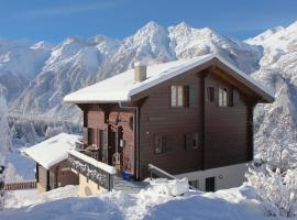 Chalet Arabesque - Switzerland, room in Grächen