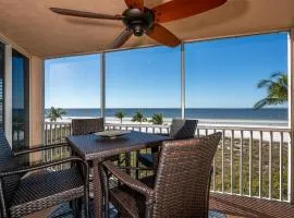 Welcome to Beach Villa's # 202 Vacation Rental - 250 Estero Blvd condo