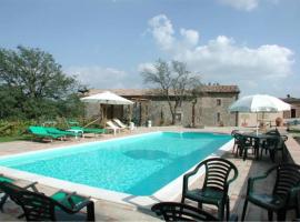 Casale Montemoro With Pool - Happy Rentals, hotel cu parcare din Allerona