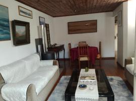 Cabaña acojedora, hišnim ljubljenčkom prijazen hotel v mestu Zapallar