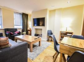 Tower Bridge 2BR apartment for 6 with terrace, Bermondsey-neðanjarðarlestarstöðin, London, hótel í nágrenninu