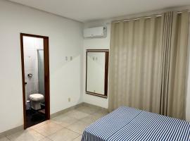 Ap barato e perfeito insta thiagojacomo, hotel dekat Carmo Bernardes Park, Goiania