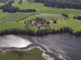 Rösslerhof Ferienwohnung Nachtweide โรงแรมที่สัตว์เลี้ยงเข้าพักได้ในSchlier-Unterankenreute