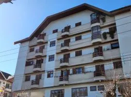 Apartamento no próximo ao centro turístico dr Campos do Jordão