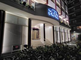 Hotel Plaza, hotel em Pescara