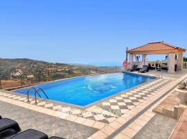 Elegant Huge Villa Large Pool, Ideal For Weddings, Ferienunterkunft in Kathikas