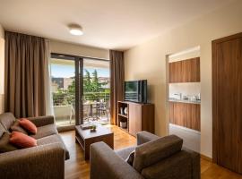 Maistra Select Srebreno Premium Apartments, Hotel in Srebreno