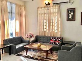 SUPER COMFY HOME @ KULIM CITY, vacation home in Kulim