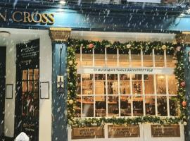 The Golden Cross, hôtel à Cirencester