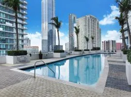 Iconic High floor 3 bedrooms in the heart of Miami