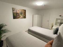 Appartment Relax&Easy, hotel with parking in Karlsruhe