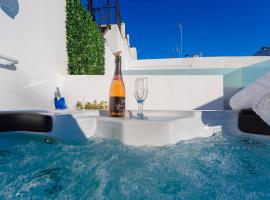 Atico & Jacuzzi CRUZ by Cadiz4Rentals, hotel with jacuzzis in Cádiz