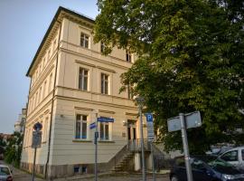 Apartment Central Nähe Thomaskirche, hotelli Leipzigissä lähellä maamerkkiä Nykytaiteen museo