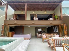 Stunning House in Front Row with Pool in PH，利馬的公寓