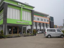 Hotel Grand Karawang Indah, hotel v destinaci Karawang