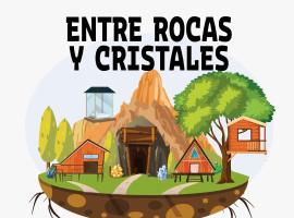 Entre Rocas y Cristales, hotel v mestu Ráquira