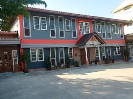 Kp. เพลส หลวงแพ่ง (Kp. Place Luang Phaeng), apartment in Ban Bang Bo