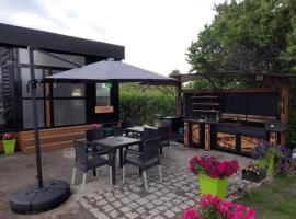 Boletov Raj, hotel in Čurug